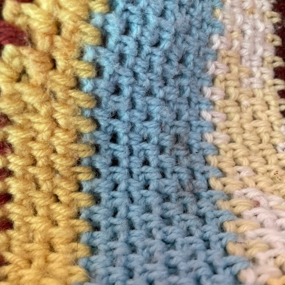 Throw Blanket Crochet Handmade Colorfol Tassles Small Throw - Picture 6 of 7